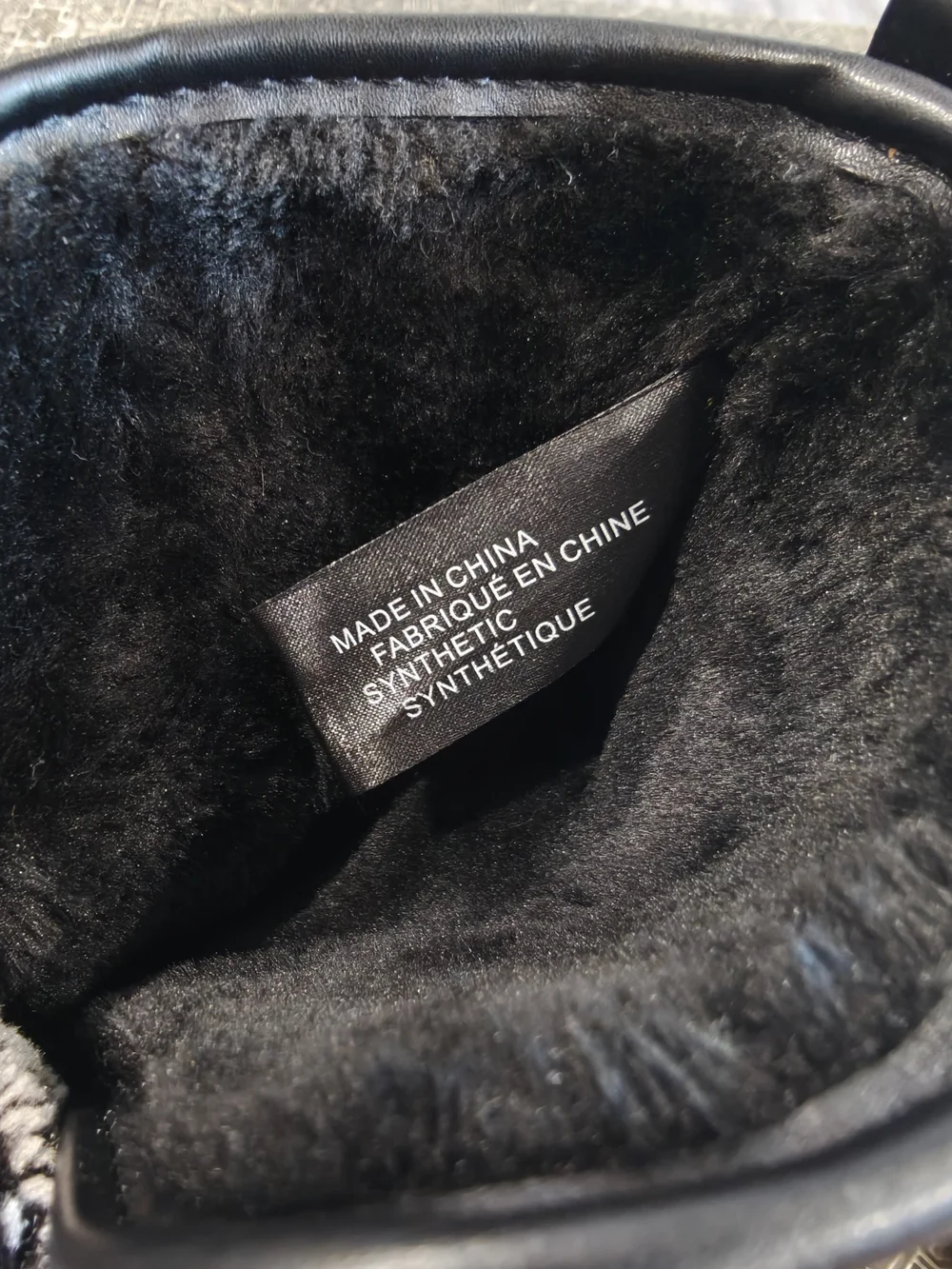 Wanderlust Danette Black Winter Ankle Boots with Gray Shearling Cuff Size 10